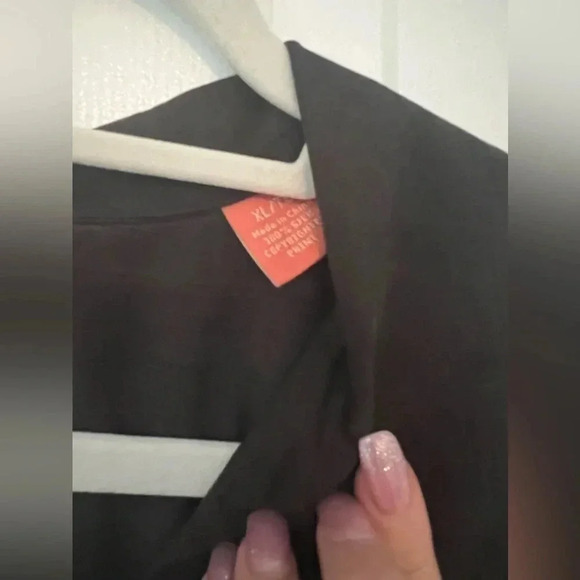 Tommy Bahama Casual Button Down - Picture 3 of 4